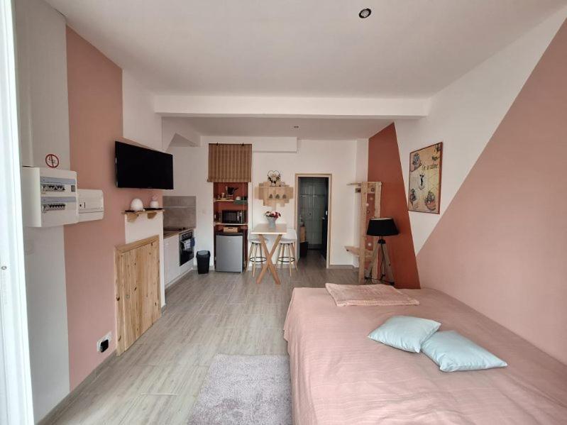 Ferienwohnung La Petite Escapade Calais Exterior foto