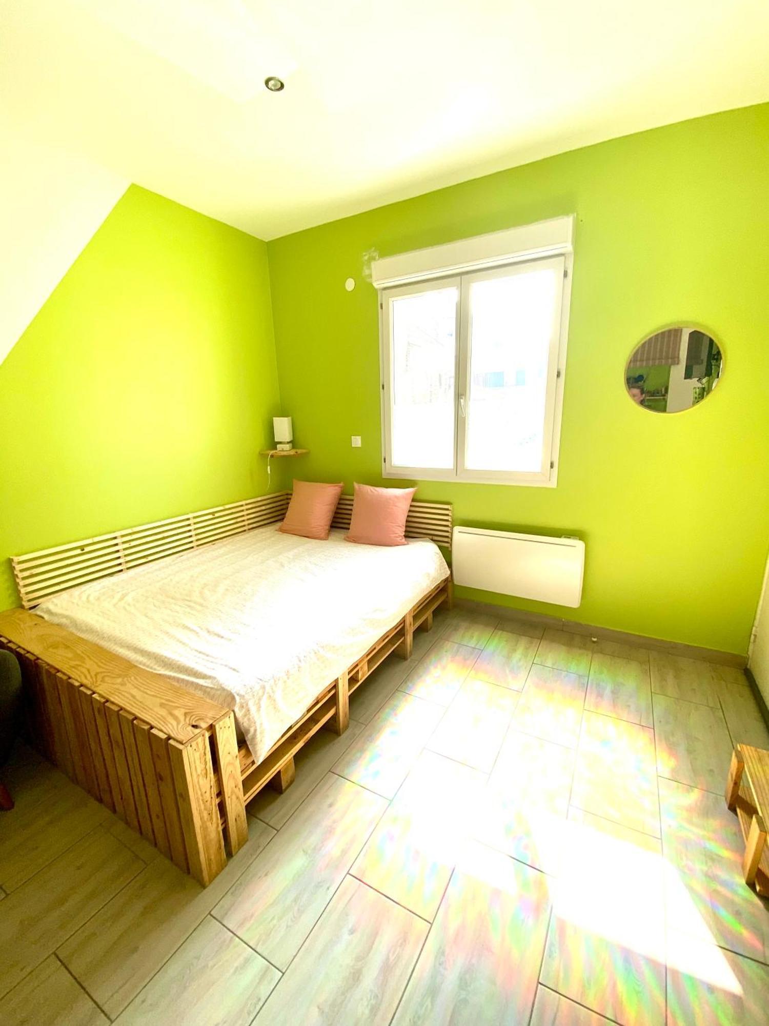 Ferienwohnung La Petite Escapade Calais Exterior foto